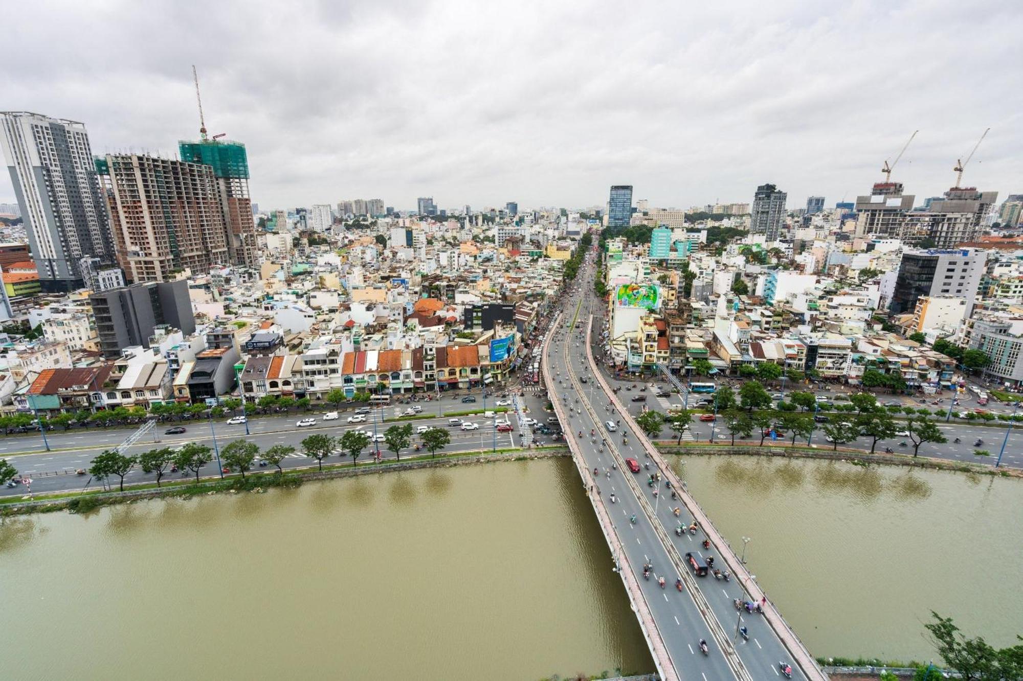Mka Summerset Rivergate Saigon *
